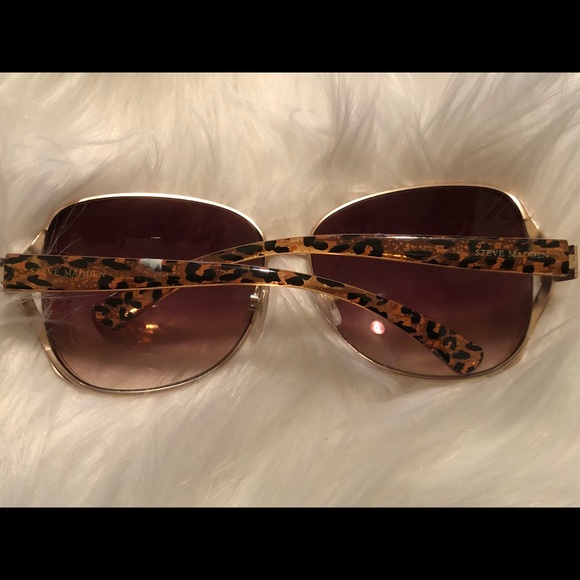 Steve Madden sunglasses - Picture 4 of 5